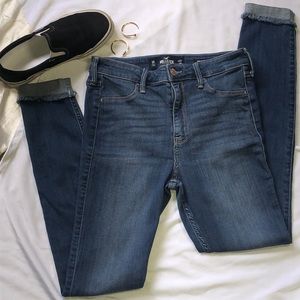 HOLLISTER SIZE 5 HIGH RISE JEGGINGS